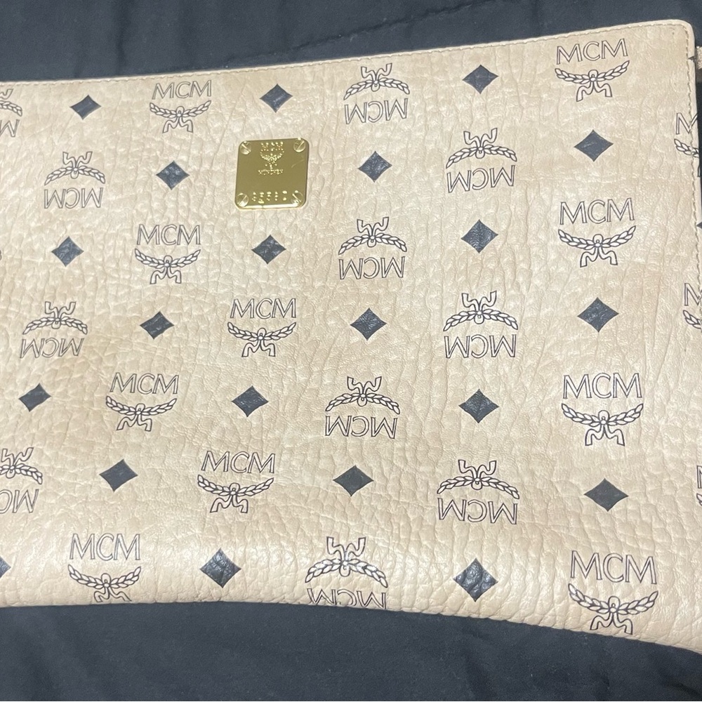 MCM Cream and Black Logo Clutch